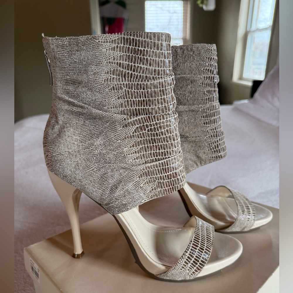 Vintage Bcbgeneration Maemi Snake Pattern Stilett… - image 1